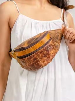 Ya Qalbi - Leather Fanny Travel Belt Bag - Tan