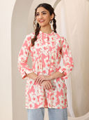 Pink color option, Currently selected