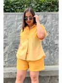 Yellow color option, Currently selected