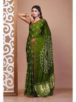 Unnati Silks - Green Bandhani Gaji Soft Silk Saree with Unstitched Blouse