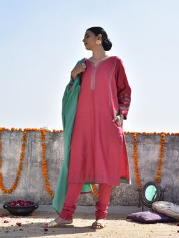 Kanika Sharma - Fuchsia Chanderi Kurta with Churidar & Pati Dupatta (Set of 3)