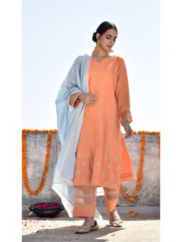 Kanika Sharma - Santari Lahoriya Botti Kurta with Pant & Dupatta (Set of 3)