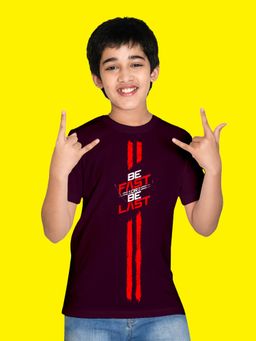 Nusyl - Boy Maroon Be Fast or Be Last Printed T-shirt