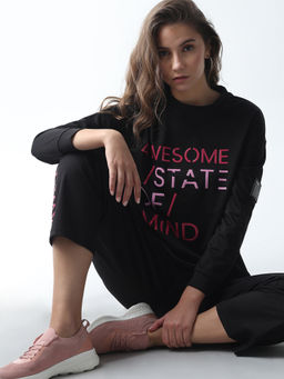 VERO MODA - Black Typography Print Sweatshirt