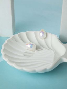 Niscka - White Oval Shaped Statement Stud Earrings