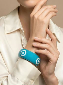 ADIVA - Blue Glossy Resin Western Statement Kada with White Circle Detailing for Women