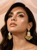 White color option, Currently selected