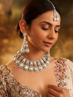 Accessher - Silver Tone Ad Choker Jewellery Set with Earrings and Maangtikka