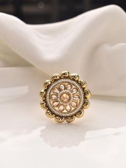 Peach Tassels - Golden Finger Ring with Stone