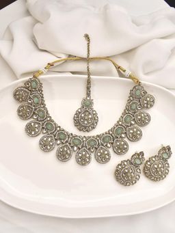 Peach Tassels - Beautiful Green stone Kundan Jewllery Set