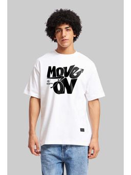 UNDERRATED CLUB - Move On White Oversized Fit T-Shirt