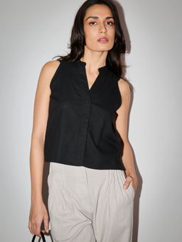 Cove and Lane - Sora Linen Black Top