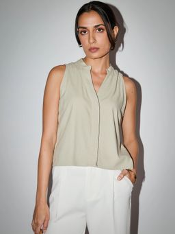 Cove and Lane - Sora Linen Green Top