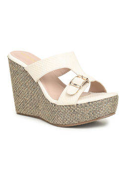 VALIOSAA - Textured Cream Wedges Heels