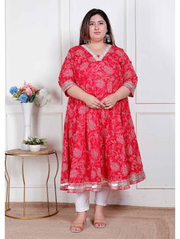 Miravan - Red Floral Regular Kurta
