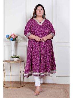 Miravan - Magenta Printed Regular Kurta