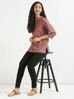 AMIRAS - Mauve Solid Regular Kurti