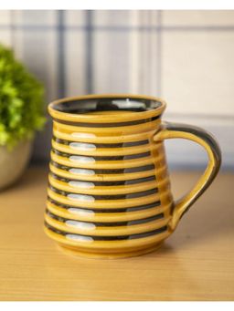 Voncasa - Studio Pottery Mug