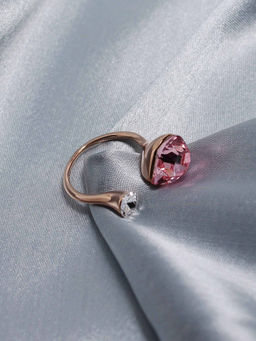 GIVA - Rose Gold Valentine Ring with Dual Swarovski Crystals
