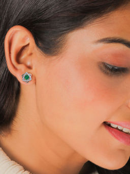GIVA - 925 Sterling Silver Emerald Green Star Earrings for Women