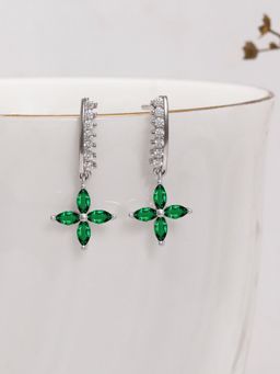 GIVA - 925 Sterling Silver Emerald Green Flower Earrings for Women