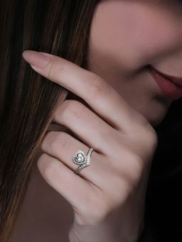 GIVA - 925 Sterling Silver Zircon Sparkling Loop Adjustable Ring for Women