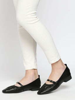 Twenty Dresses by Nykaa Fashion - Black Slip In Style Heels
