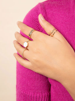 Twenty Dresses by Nykaa Fashion - An Element Of Fun Ring (Set of 4)