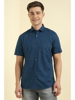 Allen Solly - Men Blue Custom Fit Stripe Half Sleeves Casual Shirts