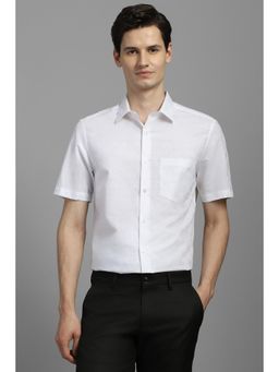 Louis Philippe - Men White Classic Fit Textured Half Sleeves Formal Shirt