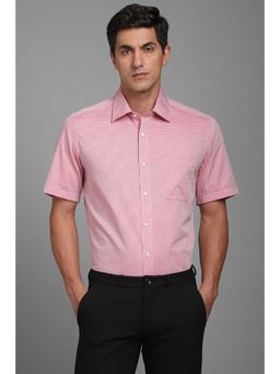 Louis Philippe - Men Pink Classic Fit Textured Half Sleeves Formal Shirt
