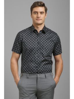 Louis Philippe - Men Black Slim Fit Print Half Sleeves Formal Shirt