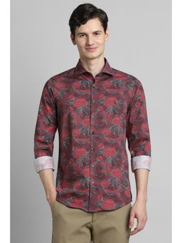 Simon Carter - Maroon Shirt