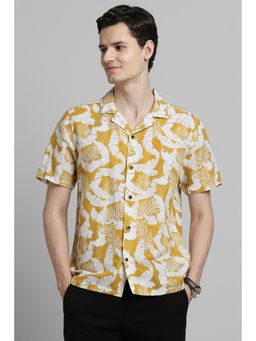 Simon Carter - Yellow Shirt