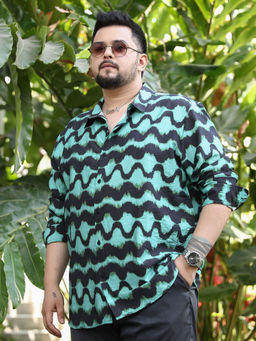 Instafab Plus - Mens Jungle Green Spiral-Strokes Shirt