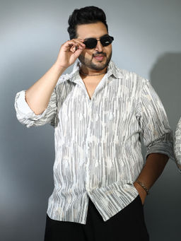 Instafab Plus - Mens Ivory White & Navy Blue Prismic-Orb Shirt