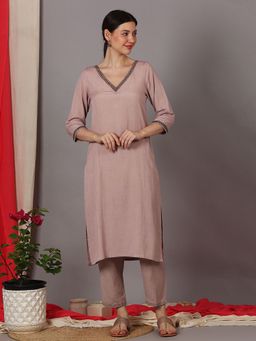 Dharya - Dusty Pink V-Neck Embellished Kurta with Pant