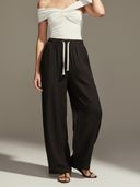 Black color option, Currently selected