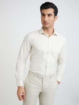 Park Avenue - Slim Fit Formal Shirt Full Sleeves Collar Neck Stripes Pink & White