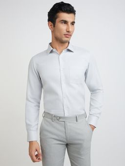 Park Avenue - Slim Fit Solid Light Grey Formal Shirt