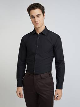 Park Avenue - Slim Fit Solid Black Shirt