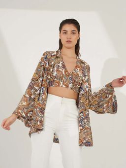 Myclo - Royal Soul Halter Neck Crop Top & Shrug (Set of 2)