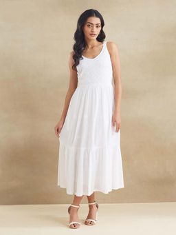 Fabindia - White Cotton Chikankari Sleeveless Midi Dress