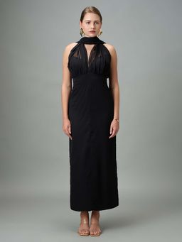 PEACH & PANDA - Black Georgette Sleeveless Solid Halter Neck Dress