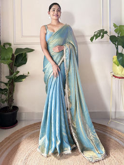 Lavender Embroidered Silk Blend Saree With Unstitched Blouse Piece