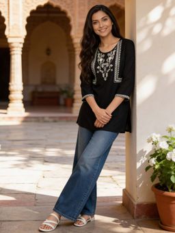 Rangita - Black Floral Rayon Kurti