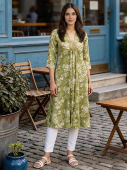 Rangita - Green Printed Rayon Kurta