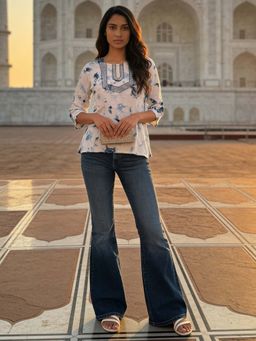 Rangita - White Printed Rayon Kurti