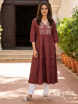 Rangita - Maroon Embroidered Rayon Kurta