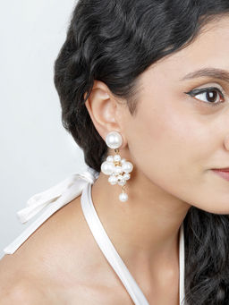 Joker and Witch - Joker & Witch Dixie Pearl Cluster Earrings